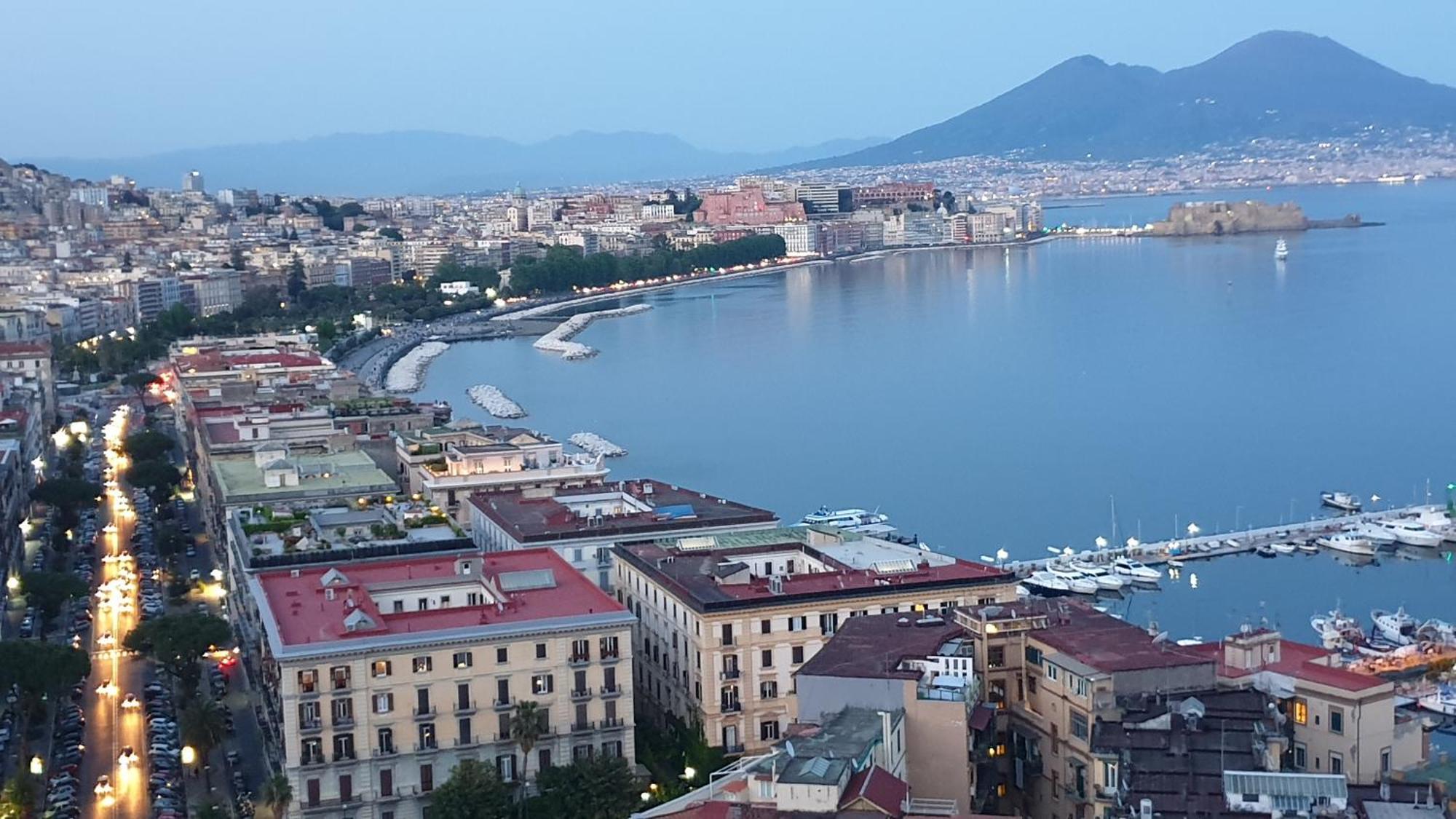 Napoli Stadio - 3 Bedrooms - 2 Bathrooms - Free Park Exterior foto